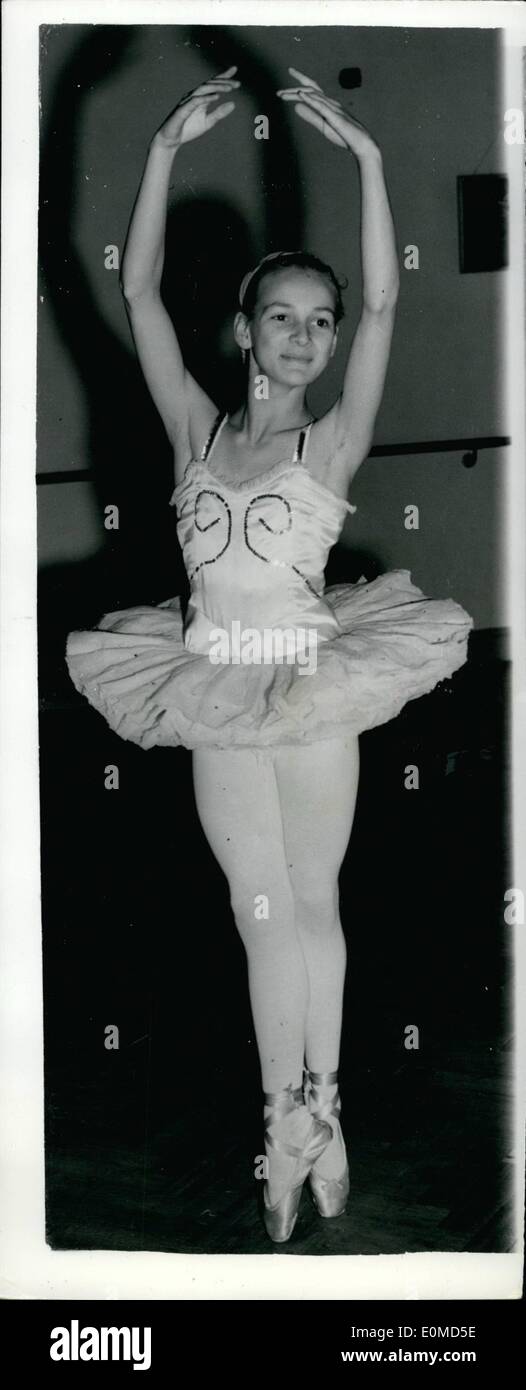 Sep. 09, 1954 - Ballet star of the future Helen is finalist in Scholarship; Fourteen year old Helen Starr who comes from Backenham and is a pupil of the Royce Academy of Dancing, Sydenham - has great hopes of becoming a Ballet star of the future for she was one of four finalist for the Leverhalme Ballet Scholarship organized by the Royal Academy of Dancing. The Scholarship is worth 250 a year for three years. Helen now awaits the verdict of the judges - one of whom was Margott Fonteyn. Helen hopes for she was 13th on the list for audition Stock Photo
