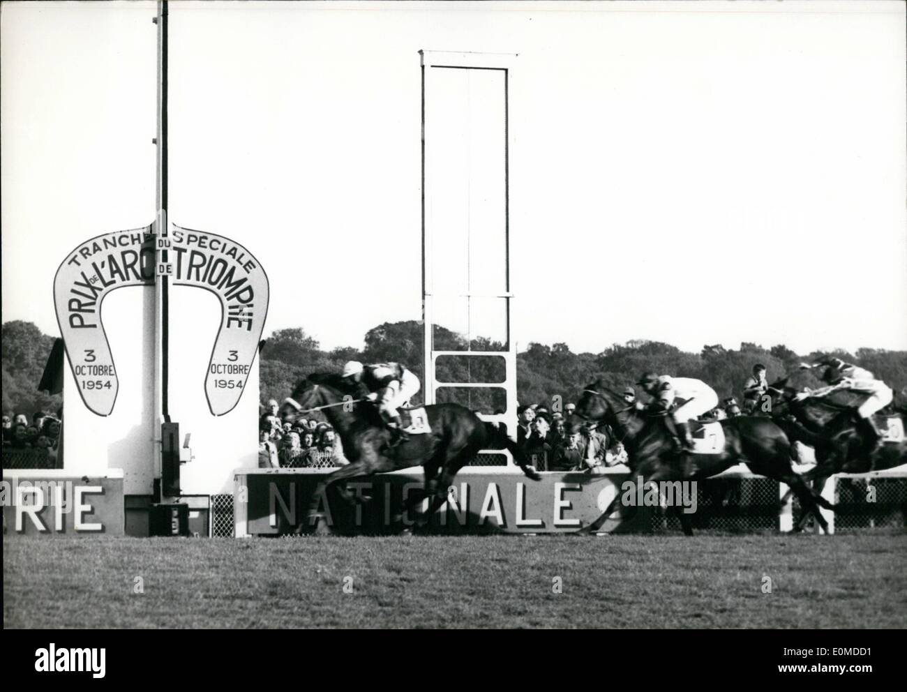 Oct. 10, 1954 - Arc de Triomphe-Biggest Sweepstake and Racing event of the season The finish of the race. Sica boy (Ridden by w.Johnstone) wins the race followed by Banassa and Philante. Stock Photo