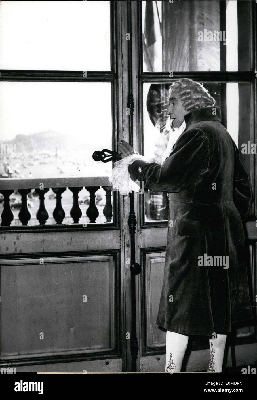 Nov. 01, 1954 - Sacha Guitry filmed the last few scences of his movie ''Napoleon'' at the Department of Defense yesterday. Guitry is pictured here in the role of Talleyrand during a scene where he says goodbye to the Emperor. Stock Photo