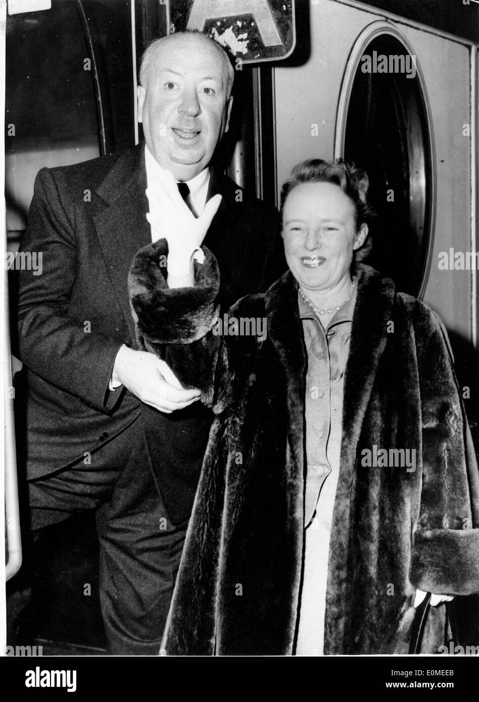 Film director Alfred Hitchcock with his wife Alma Reville Stock Photo