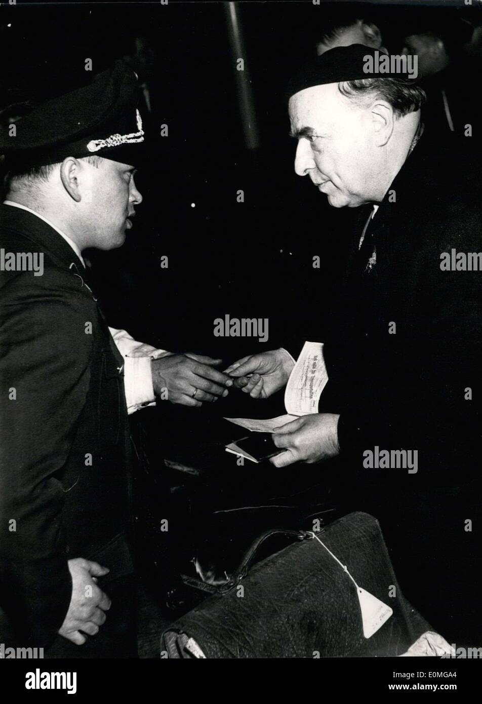 Mar. 19, 1955 - Otto Strasser again in Germany. The former leader of the ''Black Front,'' Otto Strasser, arrived in Hamburg from Berlin on March 18, 1955. The politician, living in exile since 1933, will again be in Germany after he fled from Hitler. Our picture shows Otto Strasser at customs clearance in Frankfurt airport. Stock Photo