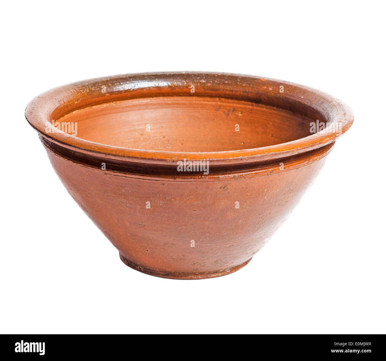 https://c8.alamy.com/comp/E0MJWX/old-clay-pot-isolated-on-white-background-E0MJWX.jpg