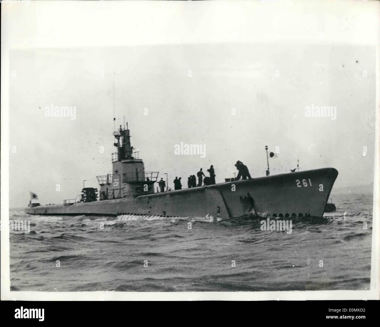 Oct. 10, 1955 - New Power to the Japanese Navy. Submarine on Loan from United States:The submarine ''Kuroshio'' (Black Current) Stock Photo