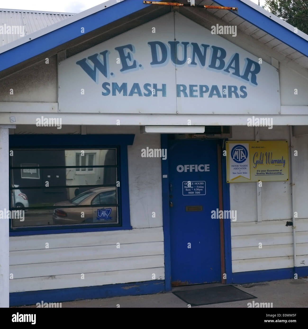 Australian Car Smash Repairs Garage In Brookvale Sydney Nsw