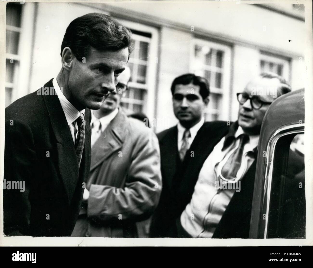 Oct. 10, 1955 Group Captain Peter Townsend visits Princess Margaret