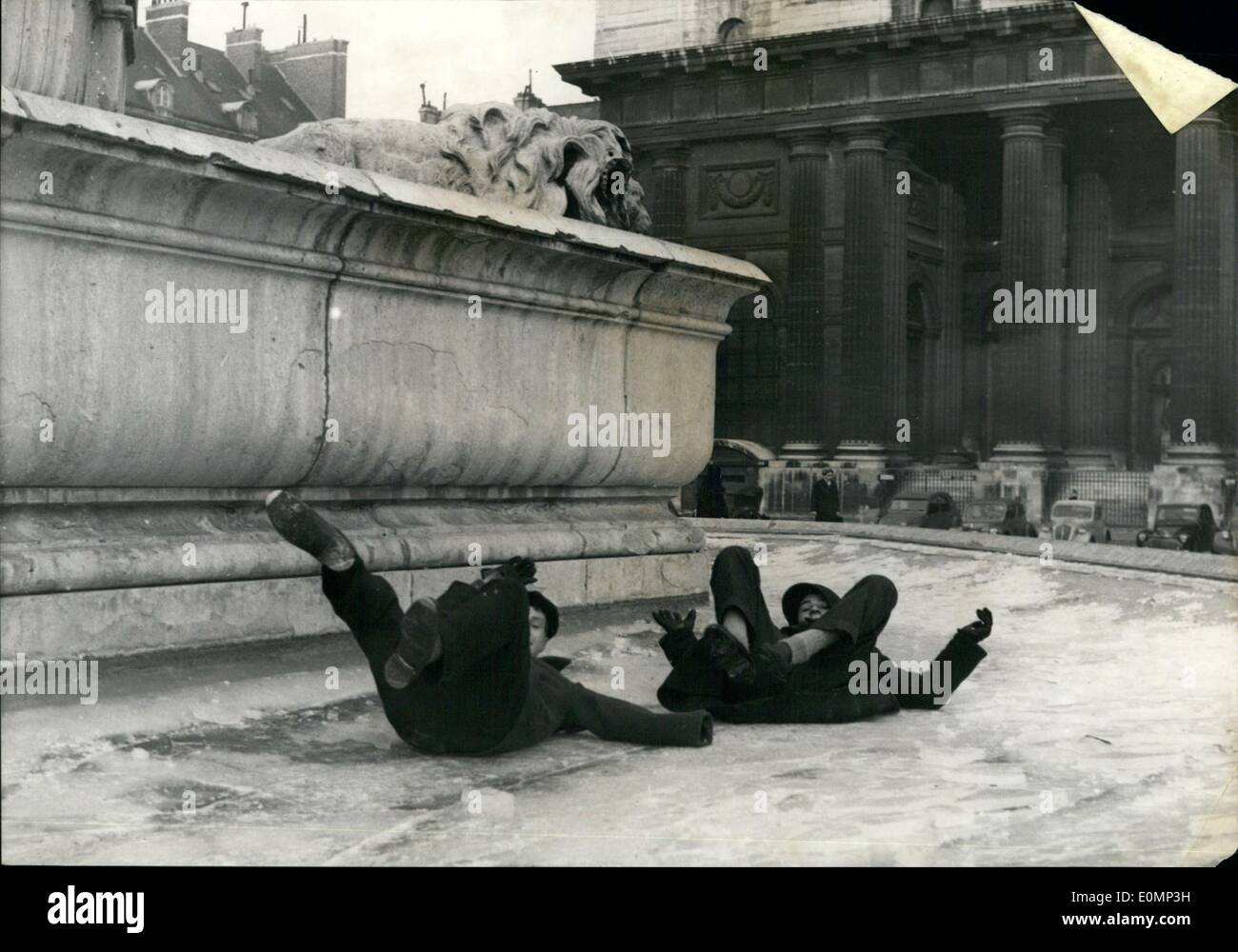 Historical Cold Wave Hi res Stock Photography And Images Alamy historical-cold-wave-hi-res-stock-photography-and-images-alamy