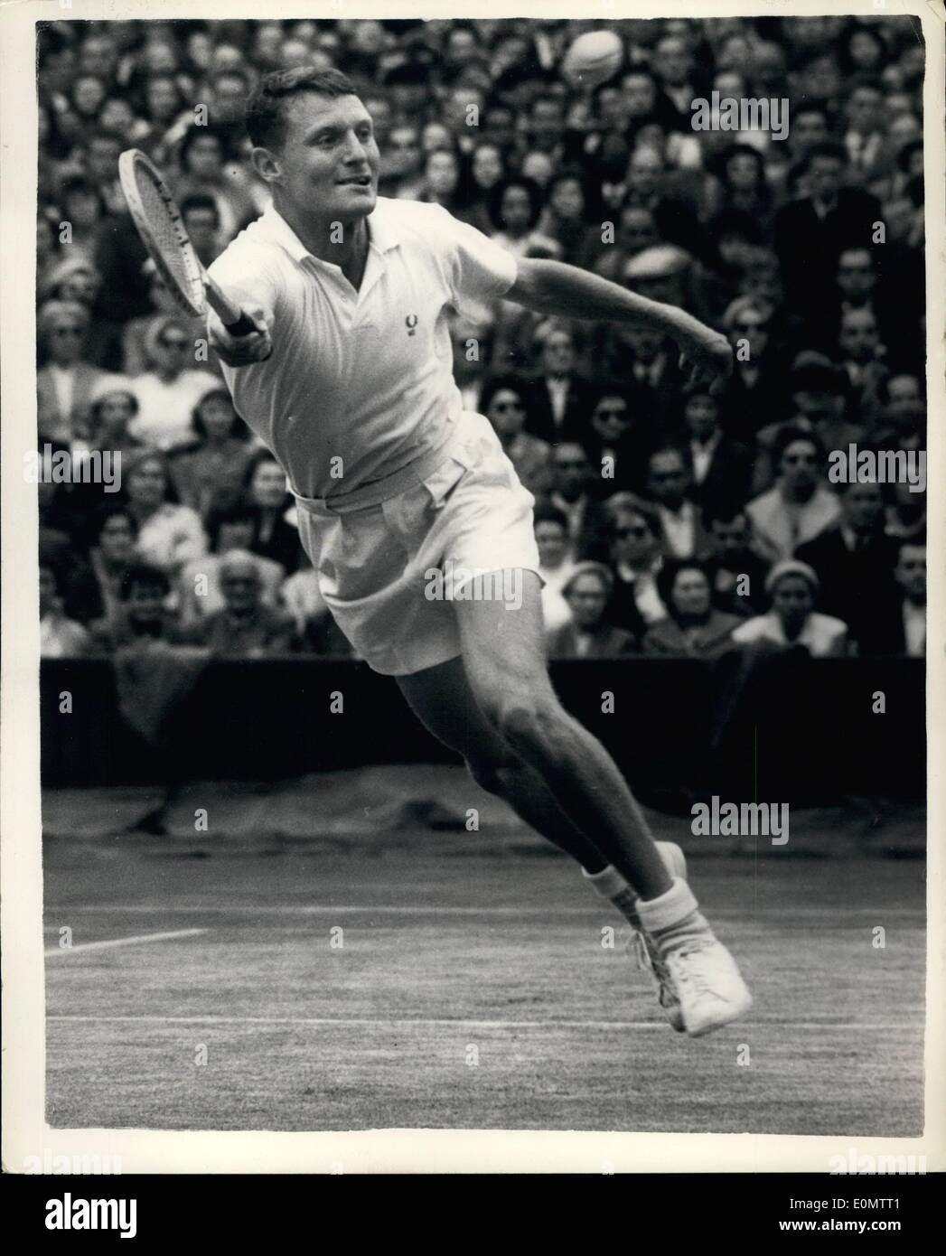 Jul. 05, 1956 - 5-7-56 Tennis Championships at Wimbledon. Hoad beats Richardson in semi-final. L.A. Hoad (Australia)today beat H. Richardson (U.S.) in their men's singles semi-final match at Wimbledon. Hoad won 3-6, 6-4, 6-2, 6-4. Keystone Photo Shows: Richardson in play against Hoad at Wimbledon today. Stock Photo