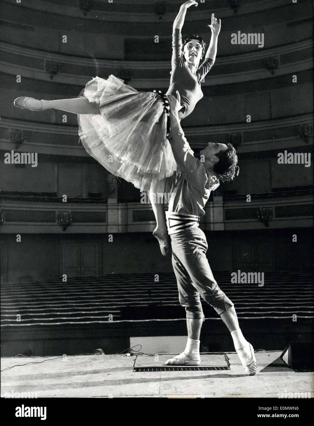Sep. 30, 1956 - Performance of Gasparone in Munich: Liane Mueller and Karl Heinz  dancing the so ''(illegible)'' in Duvoisin's new peroformance on orane in the Mu ''(illegible)'' Gaertner place Theatre. Stock Photo