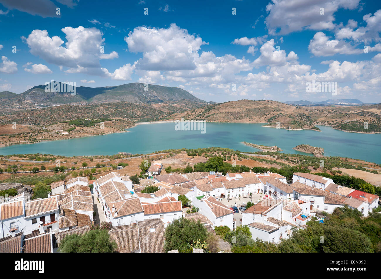 Views of Zahara – El Gastor Reservoir, from Zahara de la Sierra town ...