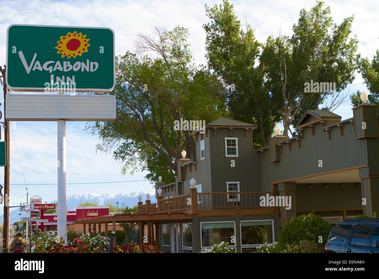 The Vagabond Inn sign in Bishop California Photo - Alamy