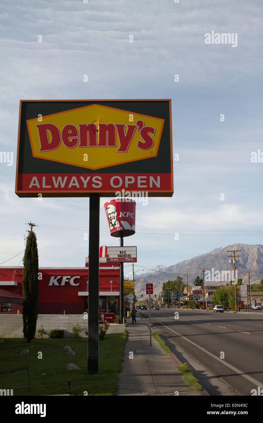 Denny's diner restaurant on highway 395 in Bishop California Stock Photo