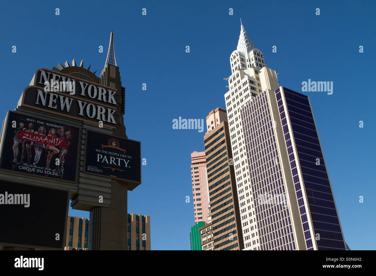New York New York Las Vegas Hotel from Las Vegas blvd (The Strip Stock Photo Alamy