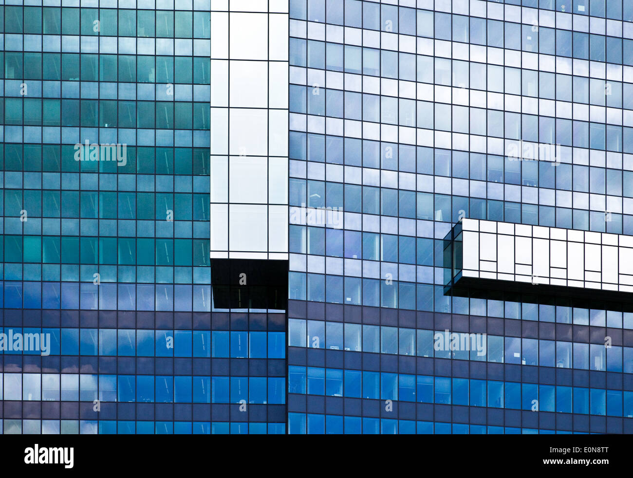 Glasfassade, Büroturm - Glass facade, office tower Stock Photo