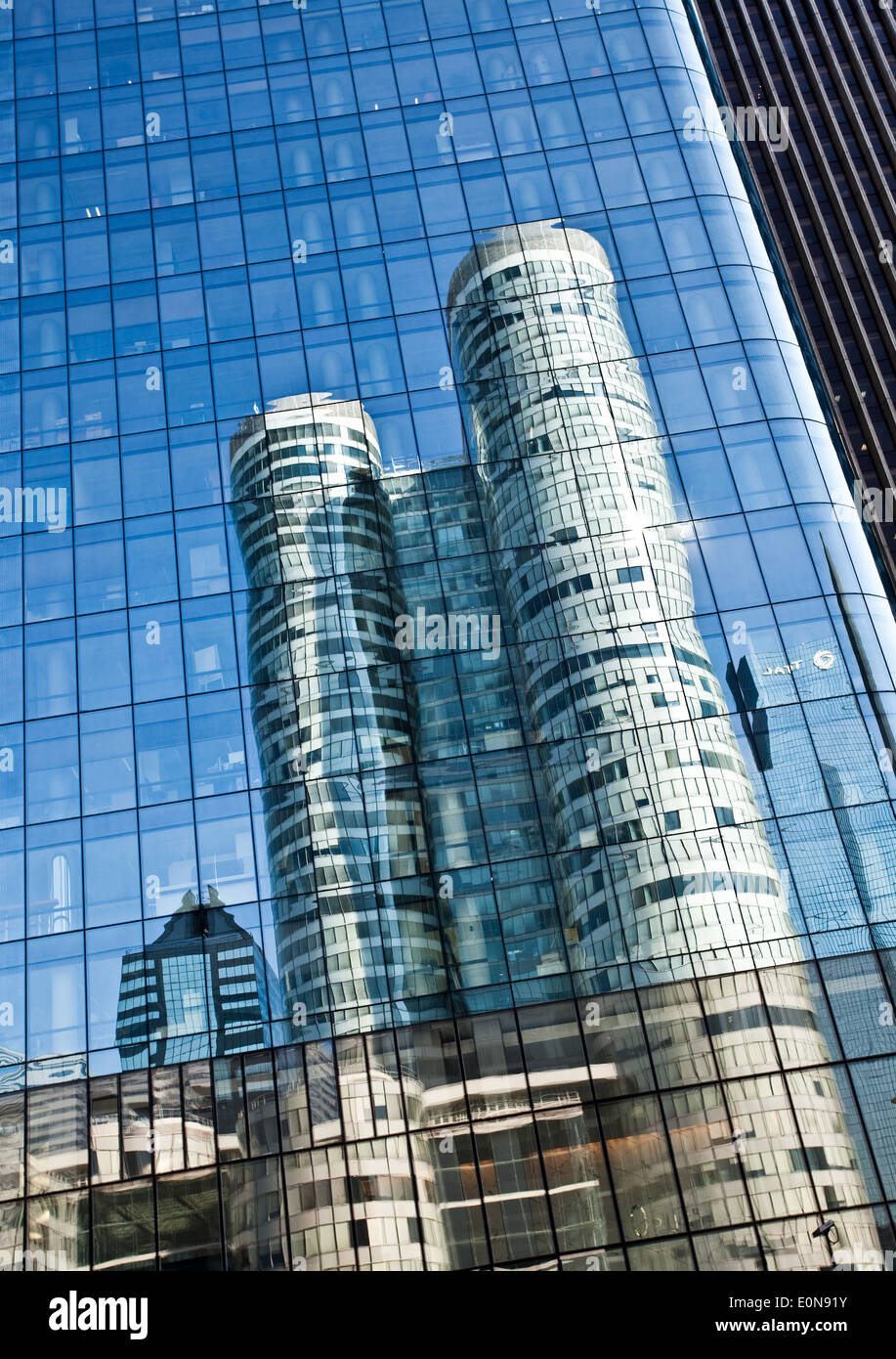 Cœur Défense im La Defense, Paris, Frankreich - Cœur Défense, Paris, France Stock Photo