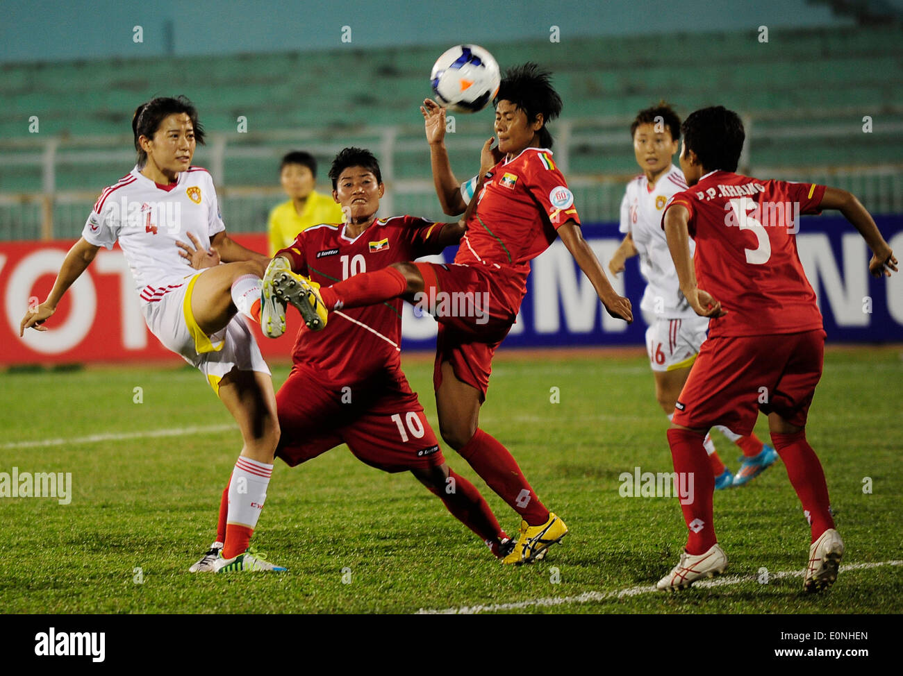 Ho Chi Minh, Vietnam. 17th May, 2014. Li Jiayue (1st L) of China vies for the ball during the Group B match against Myanmar at the 2014 Women's AFC Cup held at Thong Nhat Stadium in Ho Chi Minh city, Vietnam, May 17, 2014. China advanced to World Cup 2015 after beating Myanmar 3-0. © He Jingjia/Xinhua/Alamy Live News Stock Photo