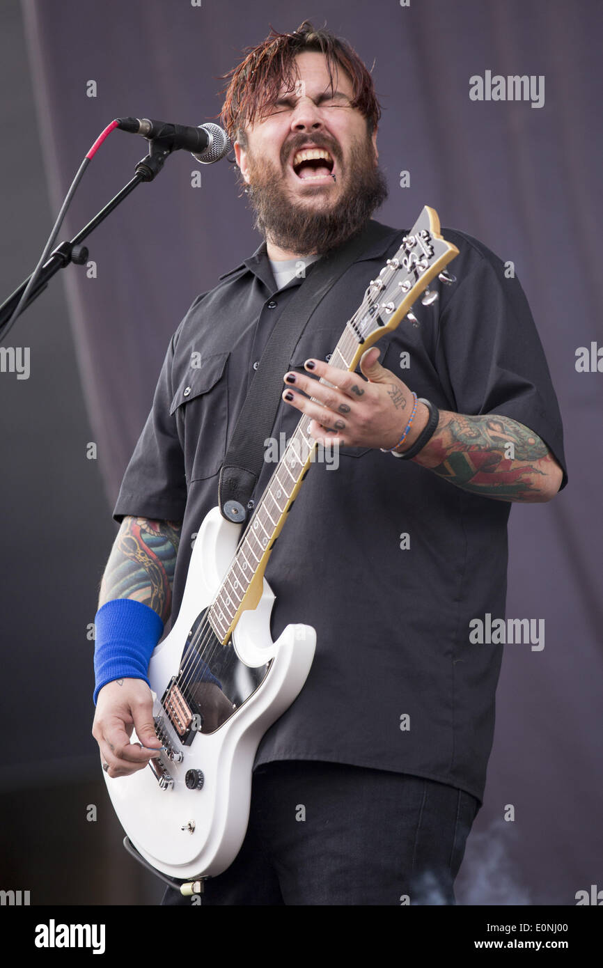 Columbus, Ohio, USA. 16th May, 2014. Vocalist and guitarist SHAUN MORGAN of  Seether perform live at