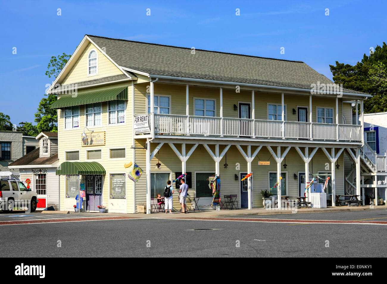 Market on the Square store in St. Marys town, Stock Photo Alamy