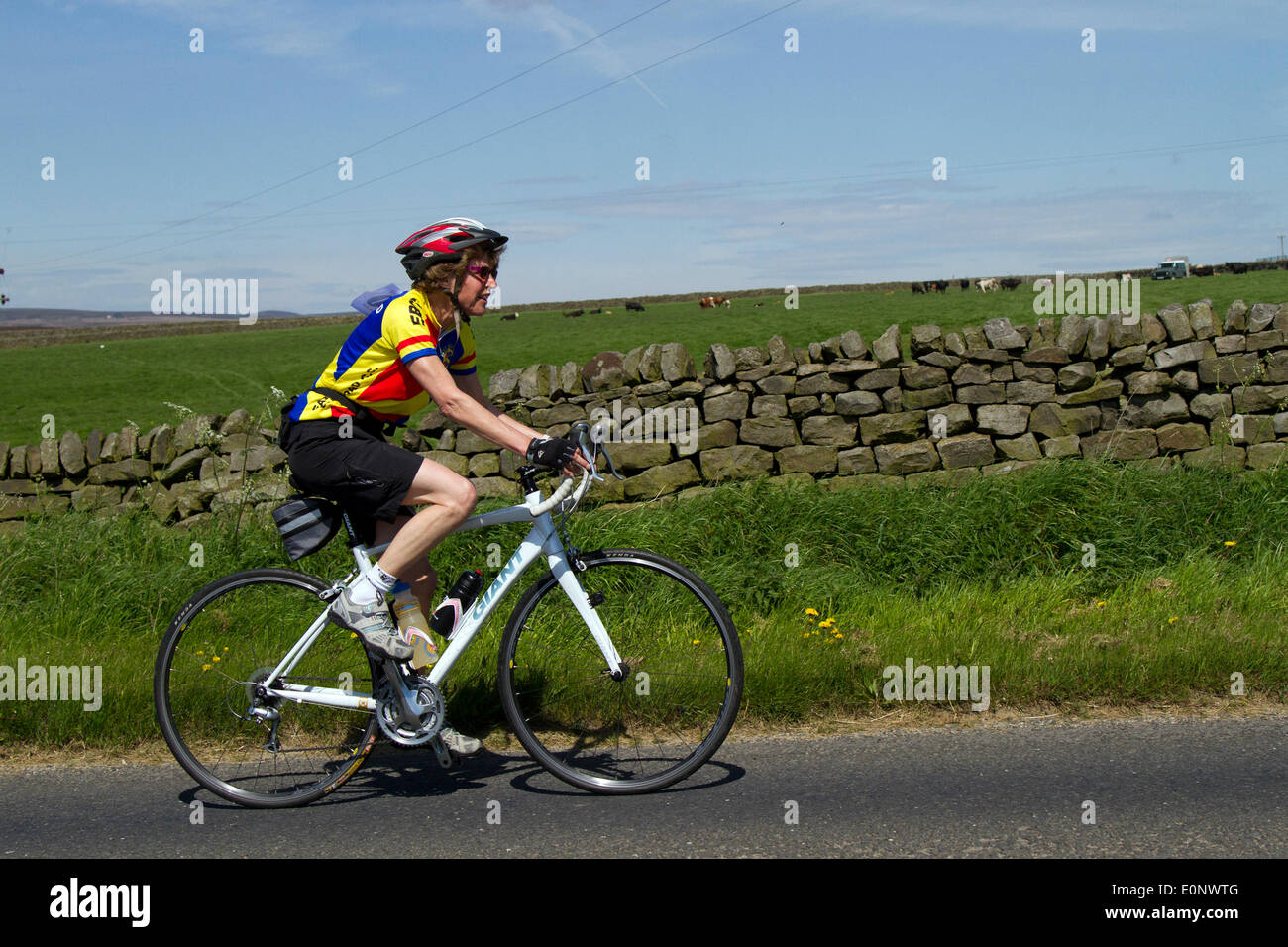 First woman ride giro hires stock photography and images Alamy