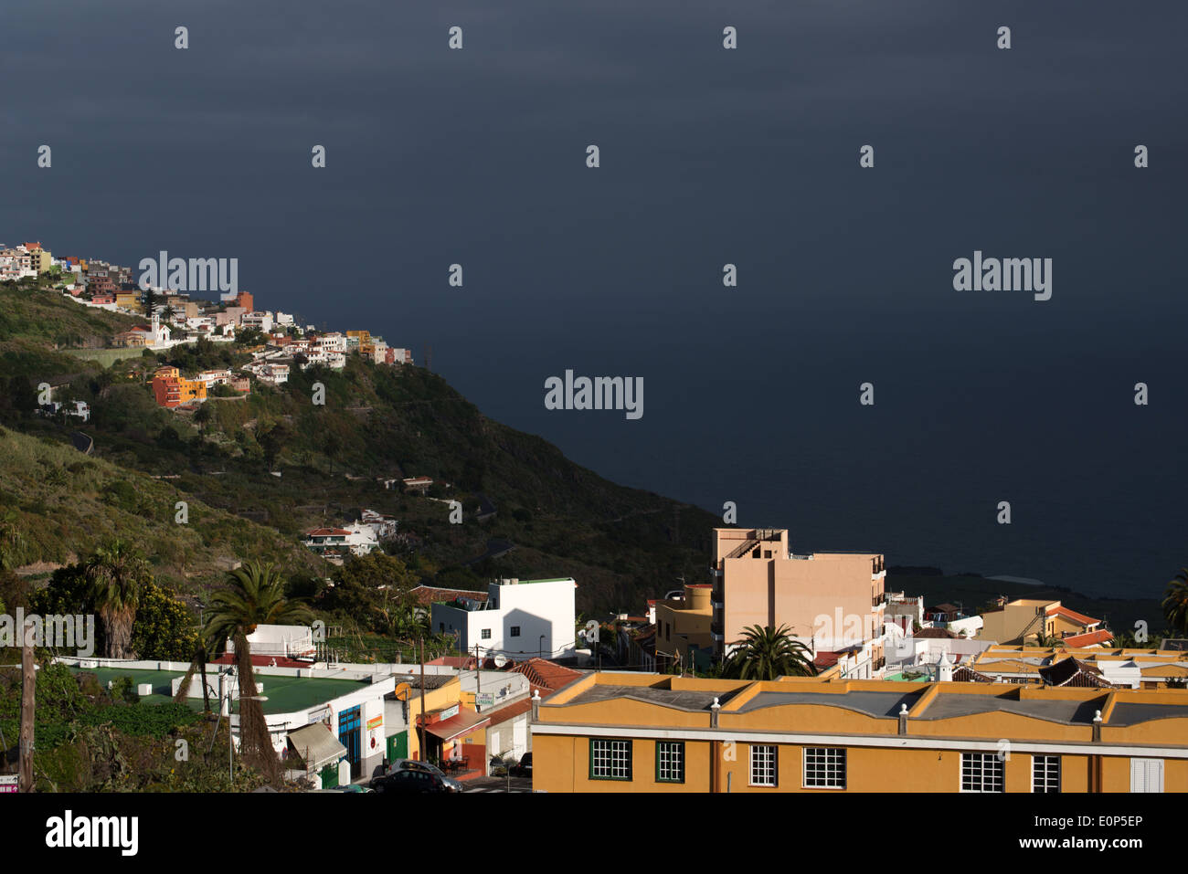town of icod de los vinos tenerife canaries spain Stock Photo - Alamy