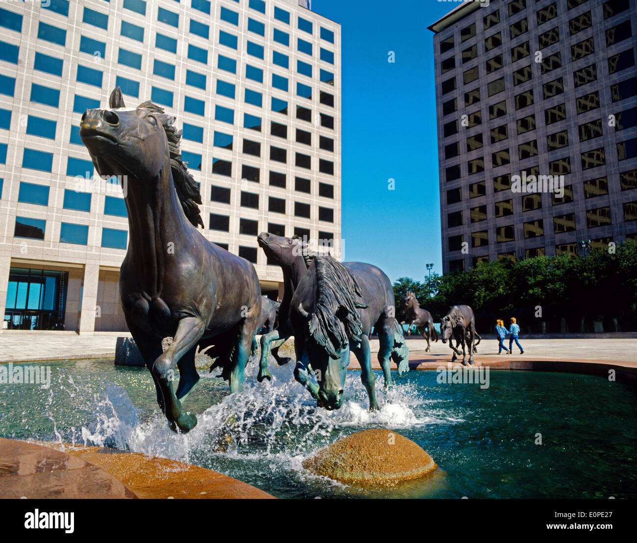 USA, Dallas, Los Colinas, Mustang Canyon Statue. These Iberian horses symbolised a 'pioneer and historic spirit of the West'. Stock Photo