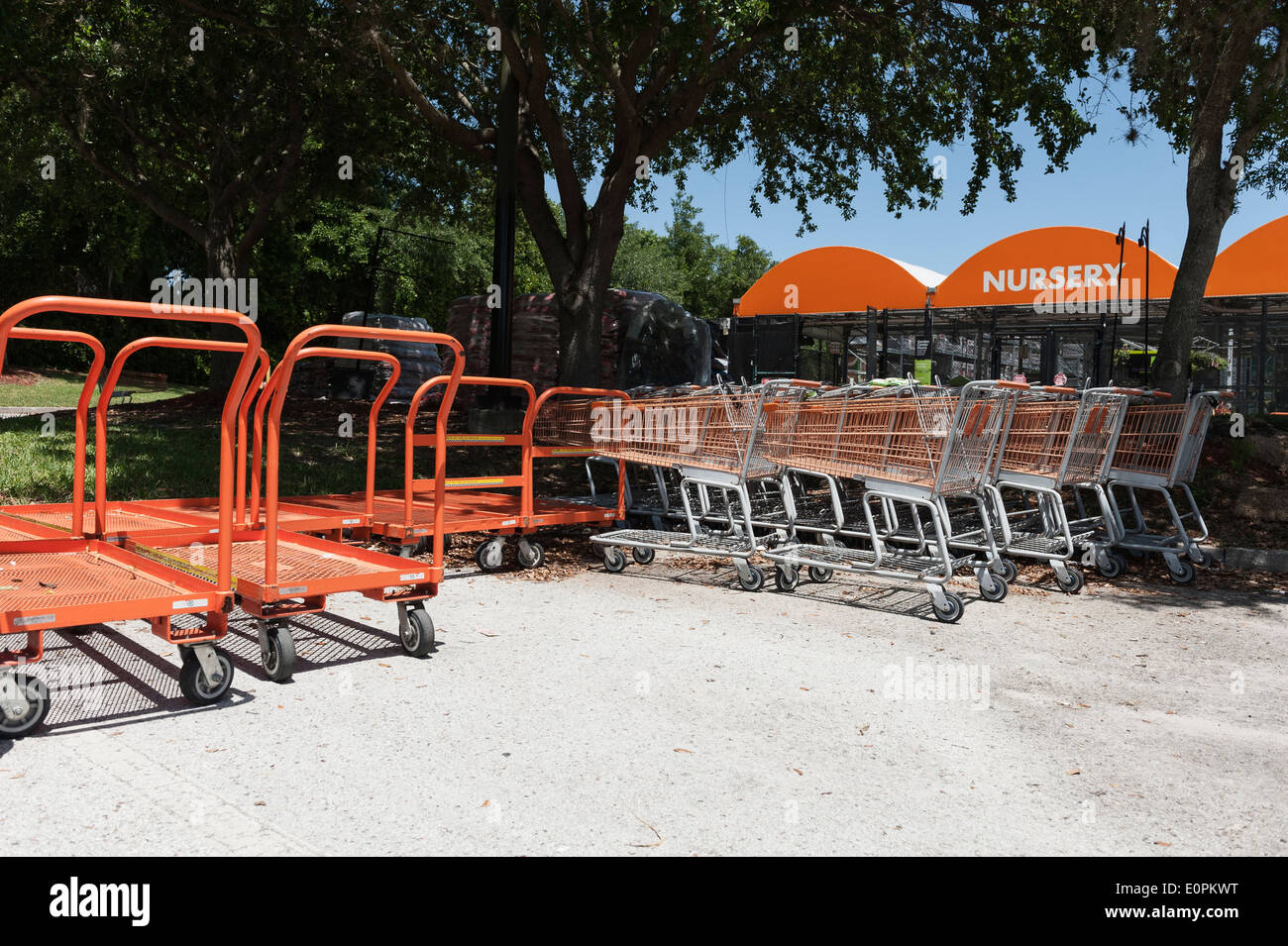 Home Depot Store located in Leesburg, Florida USA Stock Photo Alamy