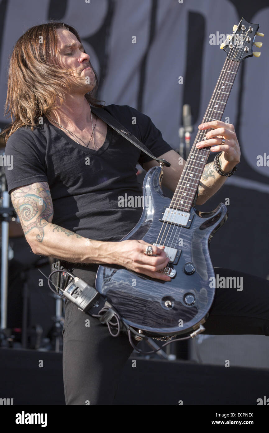 Columbus, Ohio, USA. 18th May, 2014. Vocalist MYLES KENNEDY of Alter