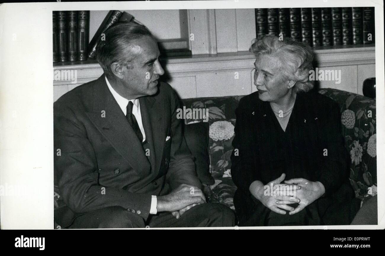 Nov. 11, 1956 - Only member of Imre Nagy's government who has reached the West - in New York Anna Kethly, who was the first president of the Hungarian socialist Party after WWII, and was first condemned to death by the Communists, later pardoned and kept under close house arrest -is in New Your, after the crush of the Hungarian uprising by the Soviets, she came to Austria, went to London, and is now here to Austria, went to London, and is now here to participate in the demonstrative mass really for the aid of the Hungarian freedom Fighters at the Madison square garden Stock Photo