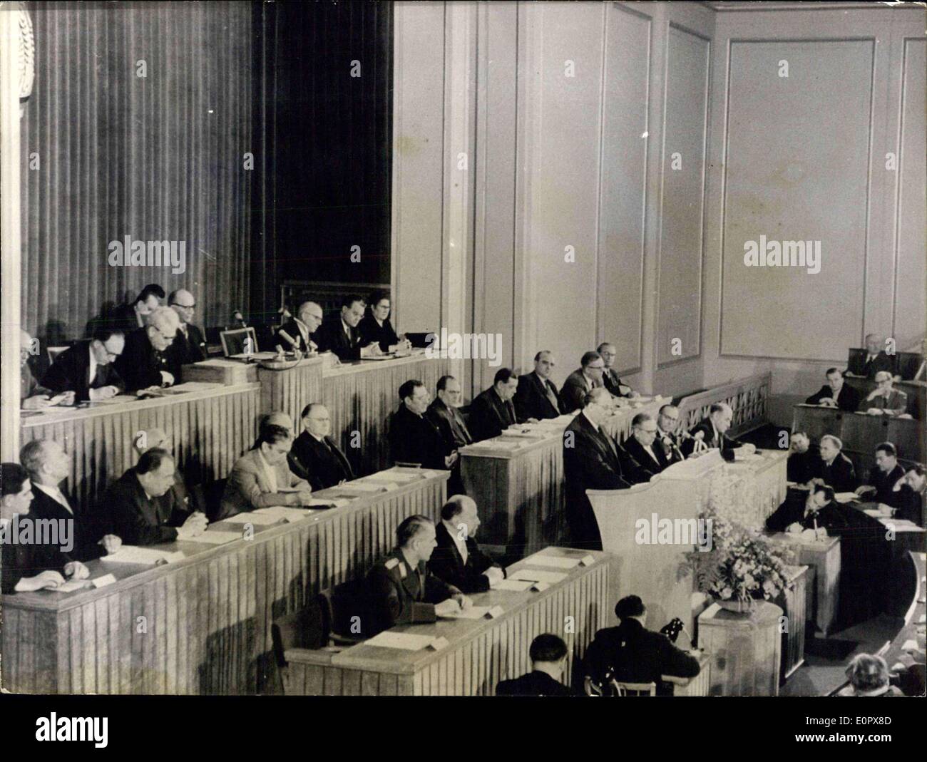 Apr. 04, 1957 - Meeting of the ''Volkskameer'' of the German Democratic Republic.'' The 22. Session of the ''Volkskamer'' (East-German Parliament) of the German Democratic Republic started on April 3, 1957 in Eastern-Berlin. The President Otto Grotewohl read a declaration of the government, followed by the resolution concerning the ''Law for the election of the official representatives of the people'' Stock Photo