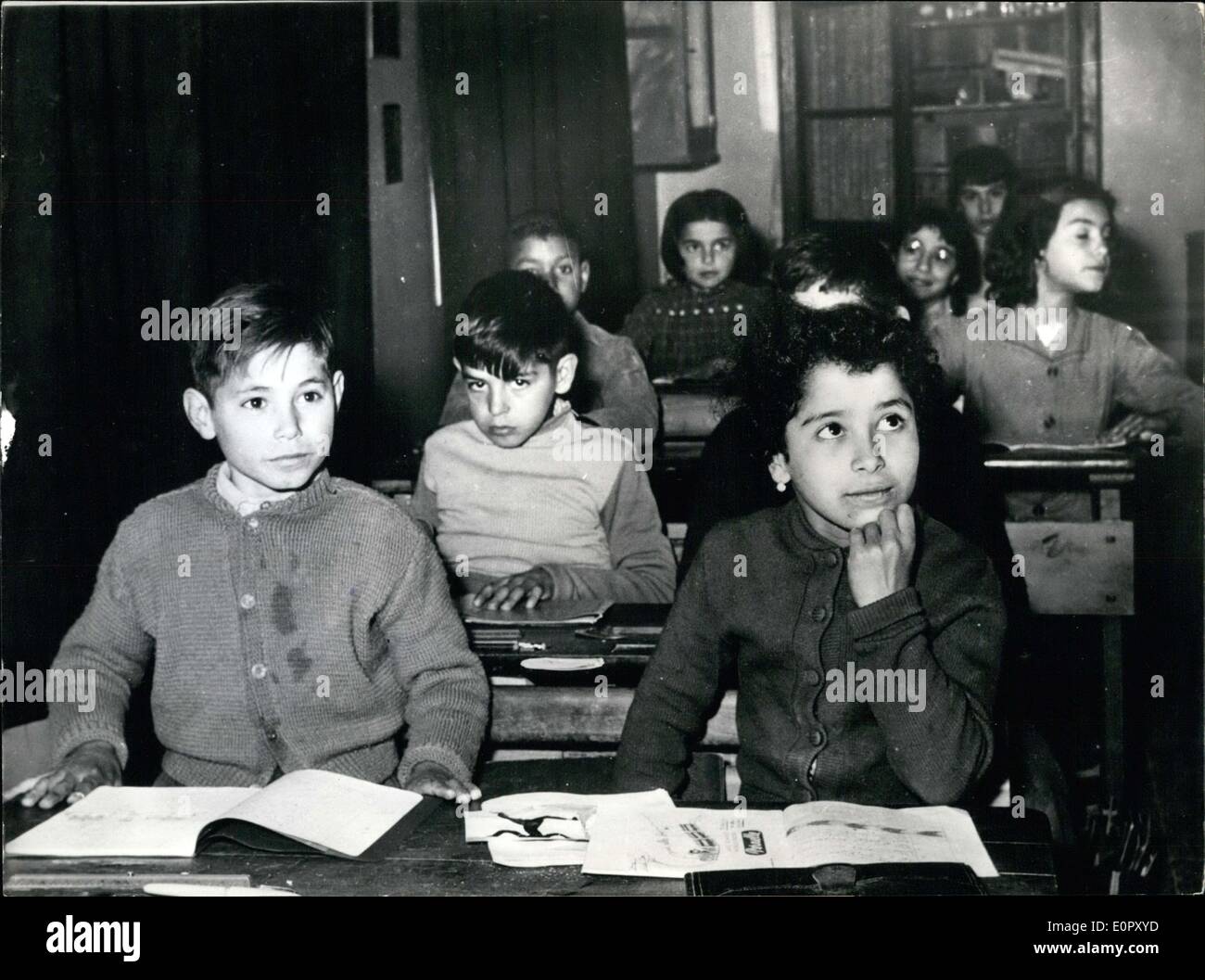 School 1957 hi-res stock photography and images - Alamy