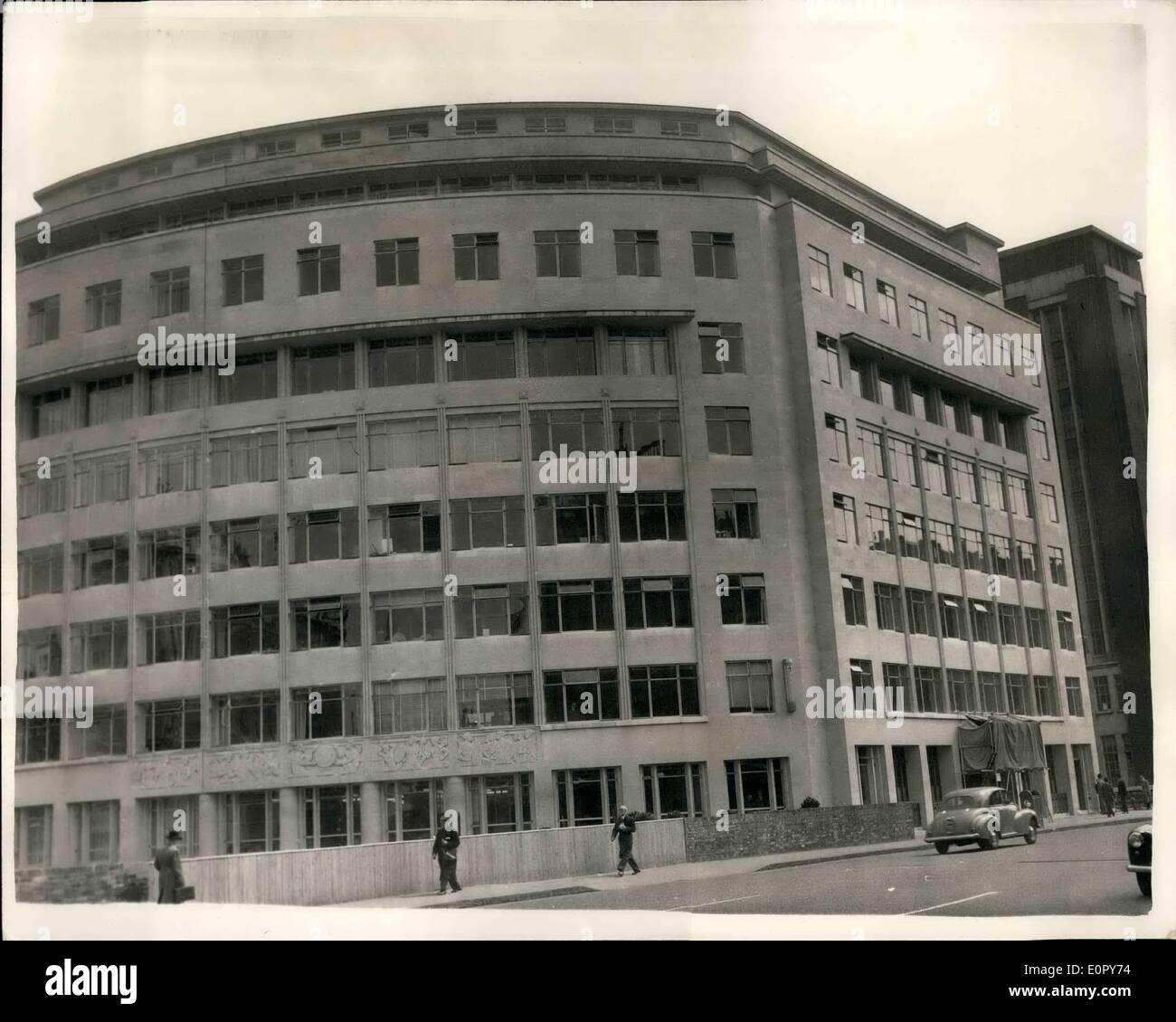 May 05, 1957 Sir Ernest Oppenheimer Opens New Offices Of Diamond