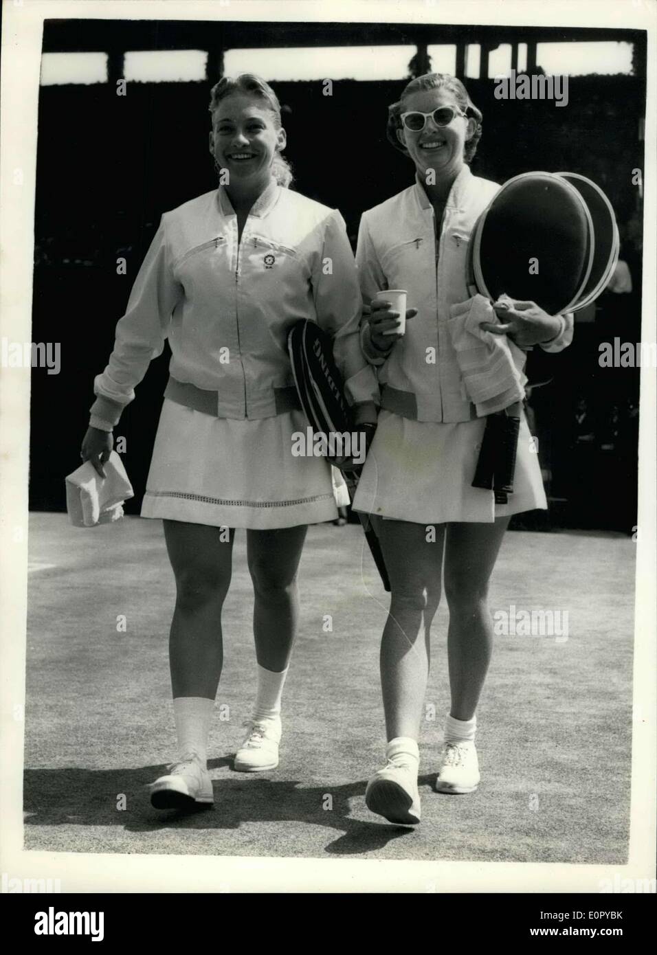 Dorpthy Knode Jul. 04, 1957 - Wimbledon Tennis Championships Women's Semi-Finals D ...