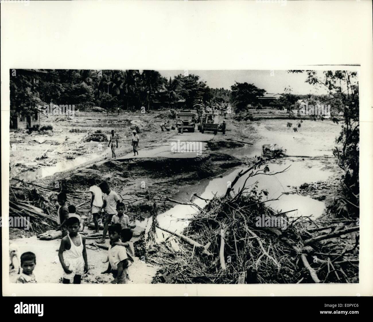 Floods ravage philippines hi-res stock photography and images - Alamy 