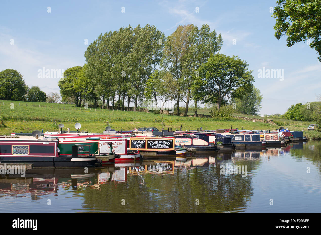 Barnoldswick marina hires stock photography and images Alamy