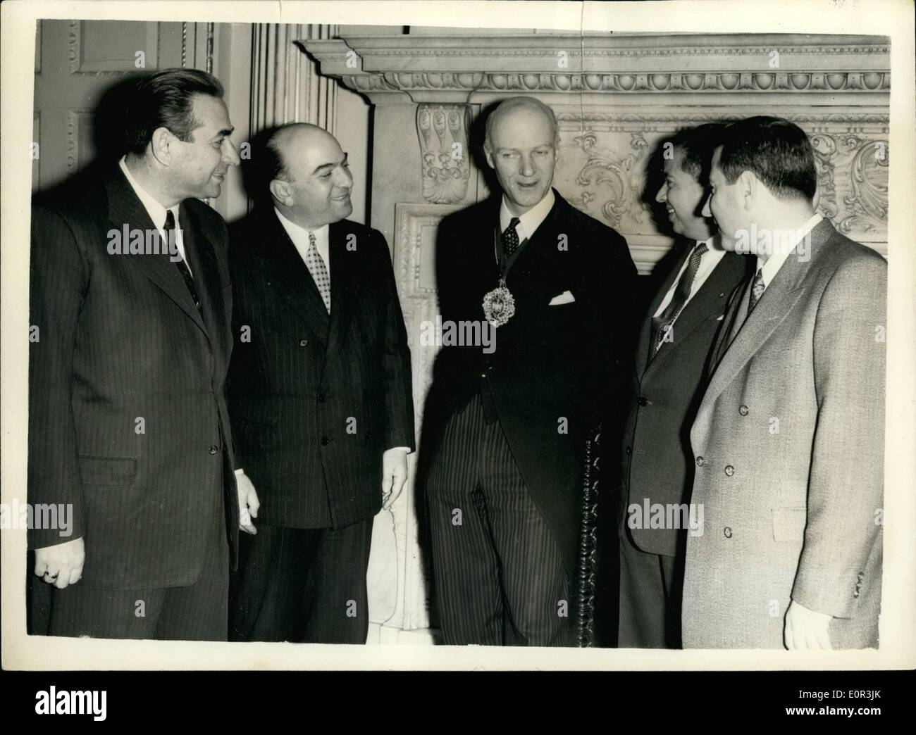 Jan. 01, 1958 - PARTY OF TURKISH VALIS MANSION HOUSE A party of Turkish Valis Provinoial Governors), who are ever here as guests of the Foreign Office, this afternoon went to the Mansion House where they were received by the Lord Mayer of Lenion, Sir Donis Truscott. They are: H,.E Monsieur Niyzai Aki, Vali of the Province of Kekisehir, and HE Monsieur Fahrettin Akkutlu, Vali of the Province of Sivas. Keystone Photo Ahows:- L to R - H.E. Monsieur Hadimli; The Lord Mayor of London, Air Dennis Truscott; H.E. Monsieur Niyazi Aki, and H.E Monsieur Arif Ozgen. Stock Photo