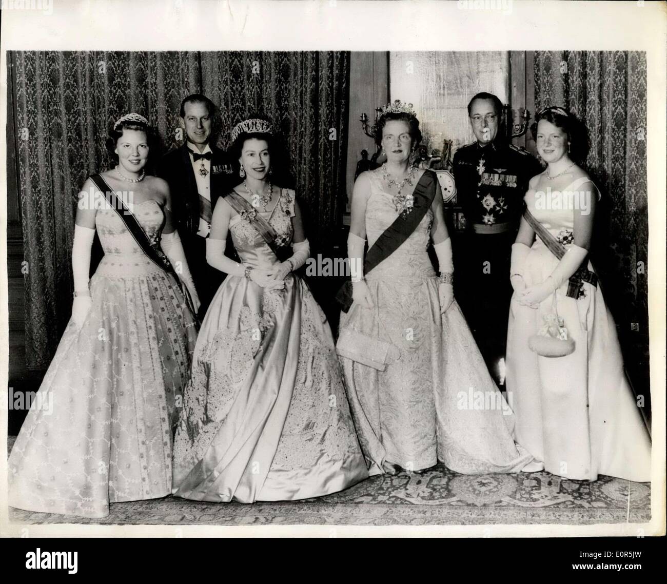 Princess Aimée celebrated 43rd birthday Princess Aimée of Orange-Nassau,  van Vollenhoven-Söhngen (Aimée Leonie Allegonde Marie van Vollenhoven- Söhngen, born 18 October 1977) is the wife of Prince Floris of  Orange-Nassau, van Vollenhoven, the, image size:1300x1138