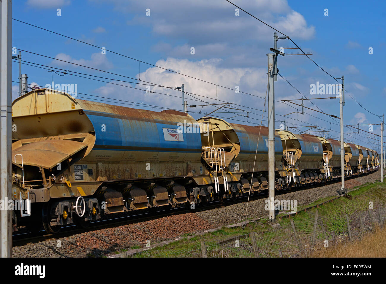 Rail hopper hires stock photography and images Alamy