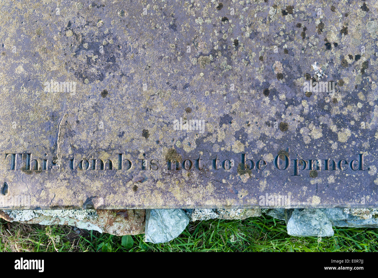 St Mary's Church, Penllech, Wales, UK. A warning to grave robbers on an 18c tomb - 'this tomb is not to be opened' Stock Photo