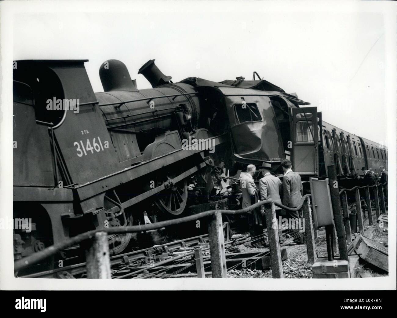 Jul. 07, 1958 Many Injured In London Train Crash Between thirty and