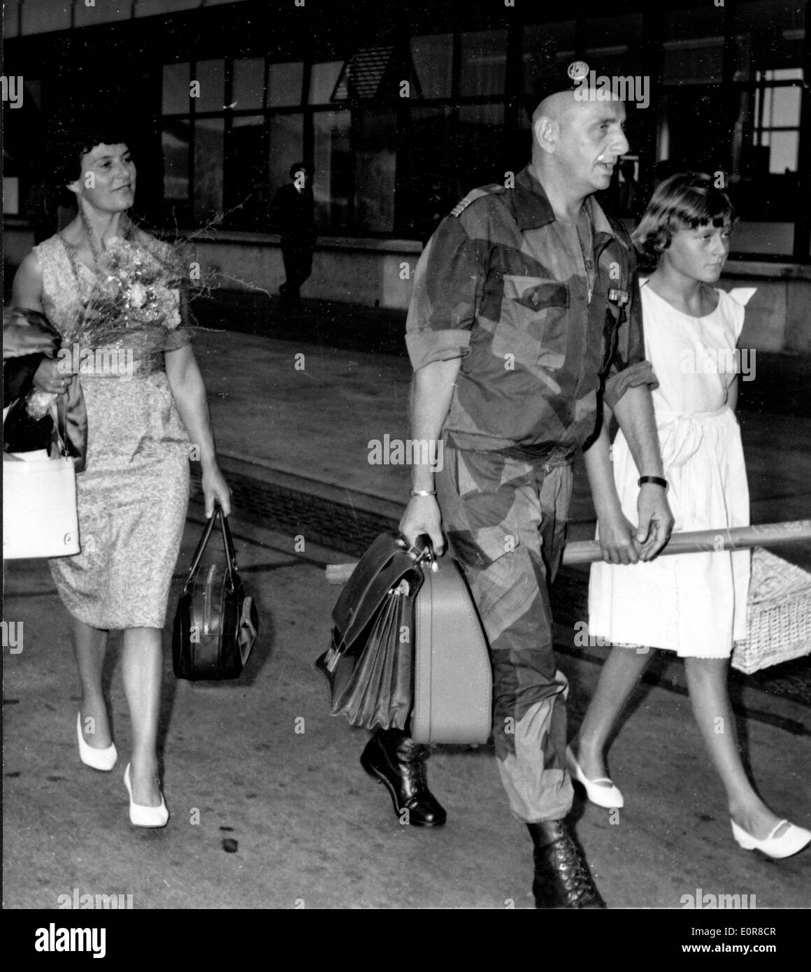 Aug 07 1958 Paris France General Bigeard His Wife And - 