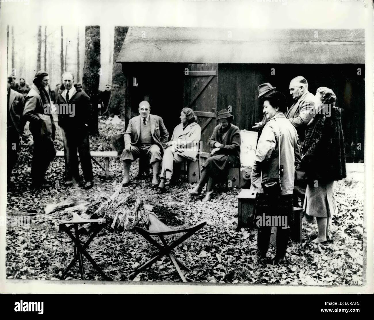 Hunting party hi-res stock photography and images - Alamy Hunting party hi-res stock photography and images - Alamy