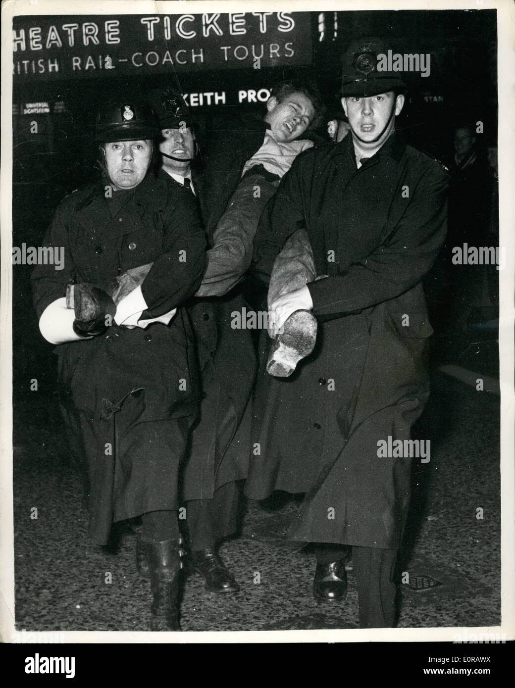 Nov. 11, 1958 - 110 Firework Rioters Arrested in London Trafalgar Square battle with Police: More than 90 youths and girls were Stock Photo