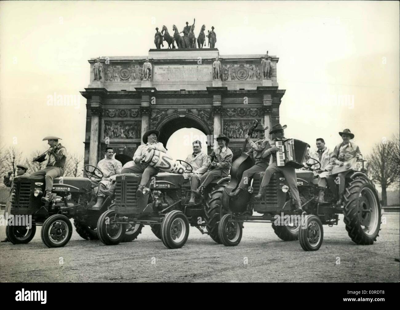 Musicians from texas present tractors hires stock photography and