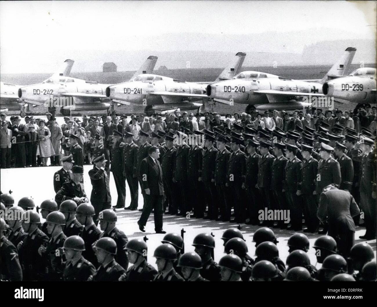 May 05, 1959 - Bomber Squadron on 34 ready: On May 5th Minister of Defence Strauss inaugurated the 34th bomber squadron in front of the soldiers of the air-force and numerous on-lookers and in the presence of Vice-President of the Bundestag Richard Jaegar (Jaegar), th inspector of the air-force lieutenant-general Kammhuber (Kammhuber), the representative of the US Air-force General Newberry (Newberry) and a number of other personalities Stock Photo