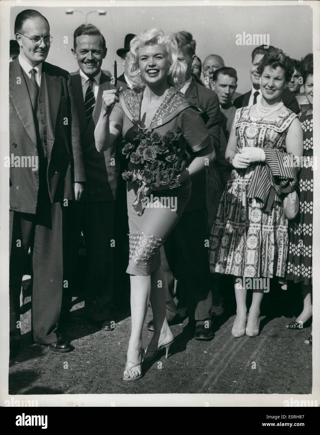 Sep. 09, 1959 - Opening of the Chiswick flyover. Jayne Mansfield ...