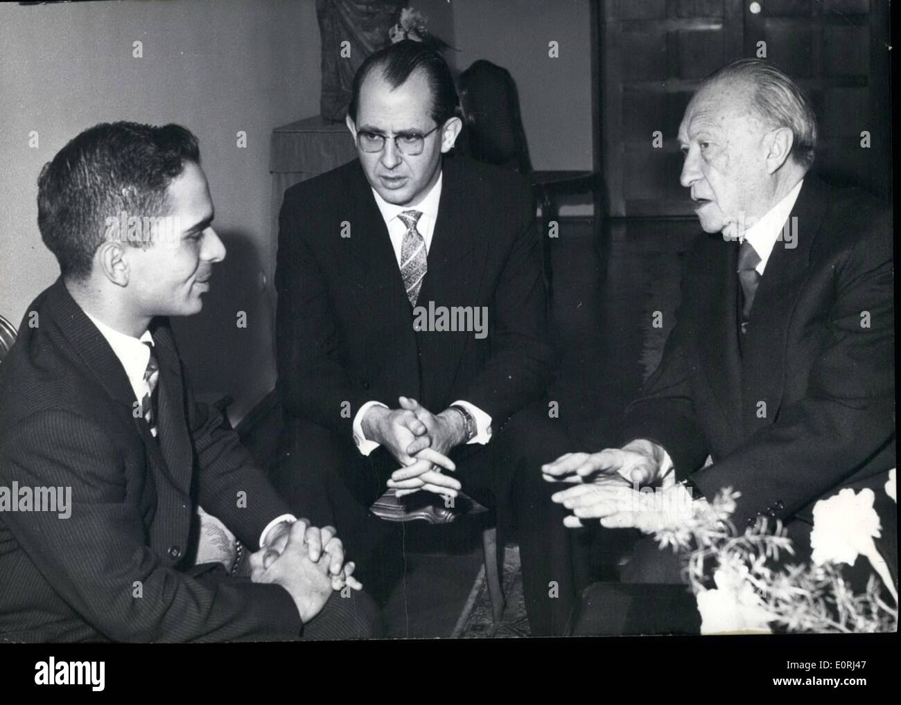 Nov. 11, 1959 - Royal visit to Bonn. King Hussein of Jordan who is at the  moment staying in West Germany, was received by Federal Chancellor Dr.  Adenauer on Nov. 26, 1959.