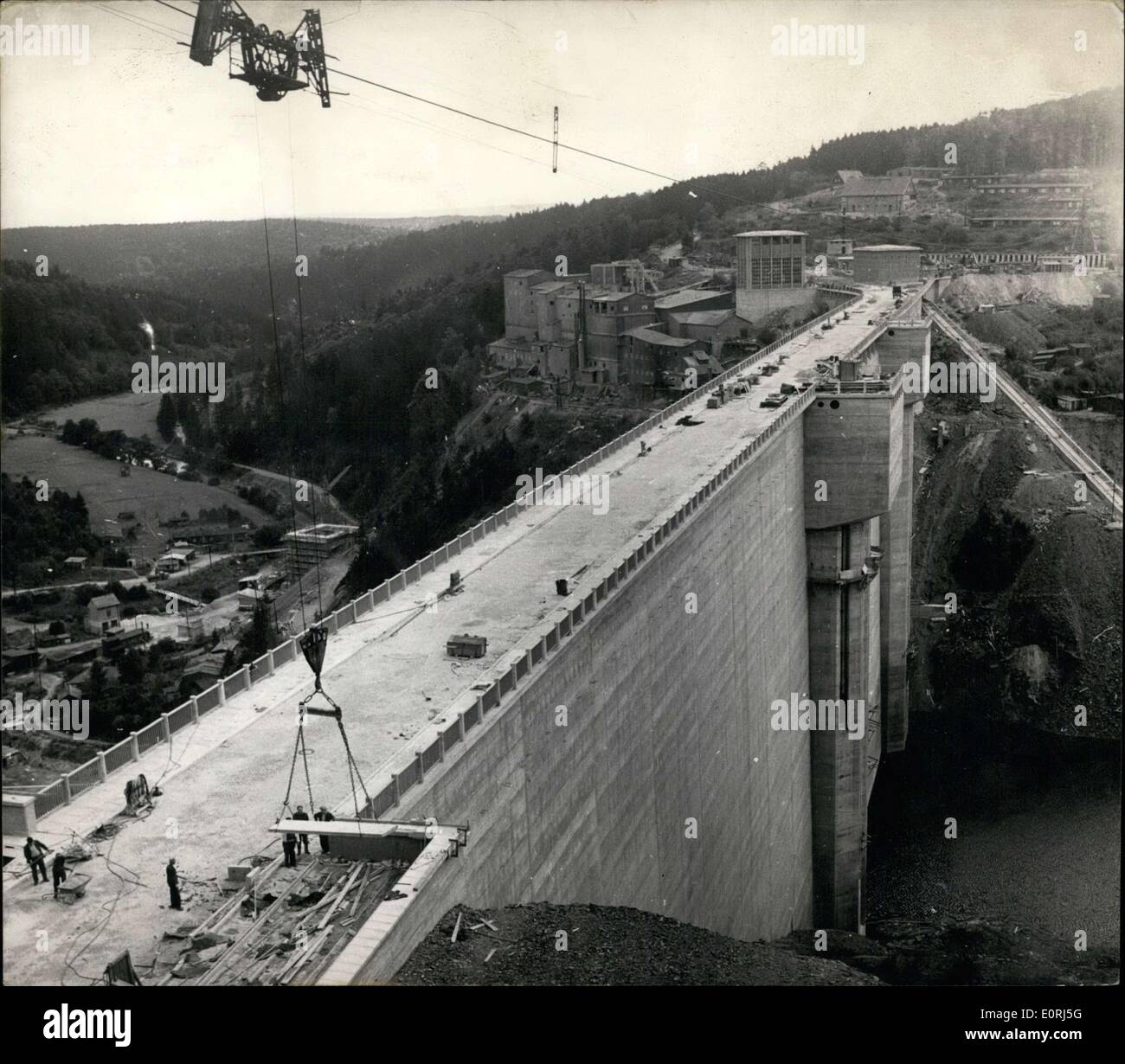 Sep. 30, 1959 - Rappbode Dam is seen here on the fifth anniversary of the founding of East Germany. Pictured: The upstream side Stock Photo