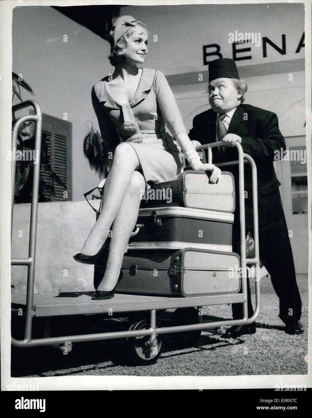Jan. 21, 1960 - 21-1-60 Charlie Drake and his new leading lady. Filming ...