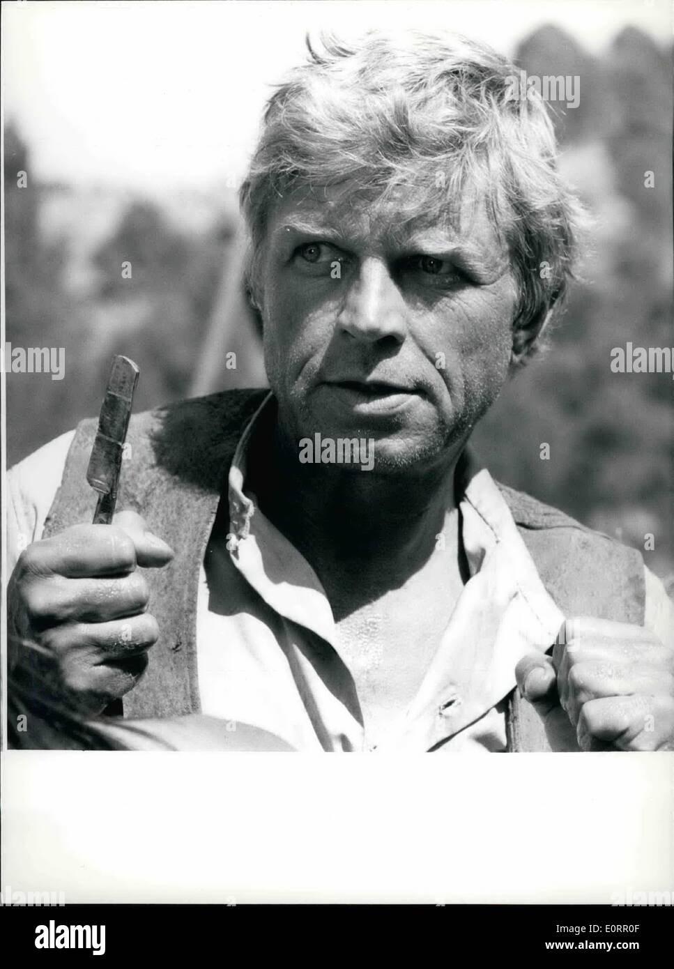 May 05, 1960 - Hardy Kruger in the film ''Potato Fritz'': Hardy Kruger, the  German film star plays the leading role in the western movie ''Potato  Fritz'' which is presently being mad