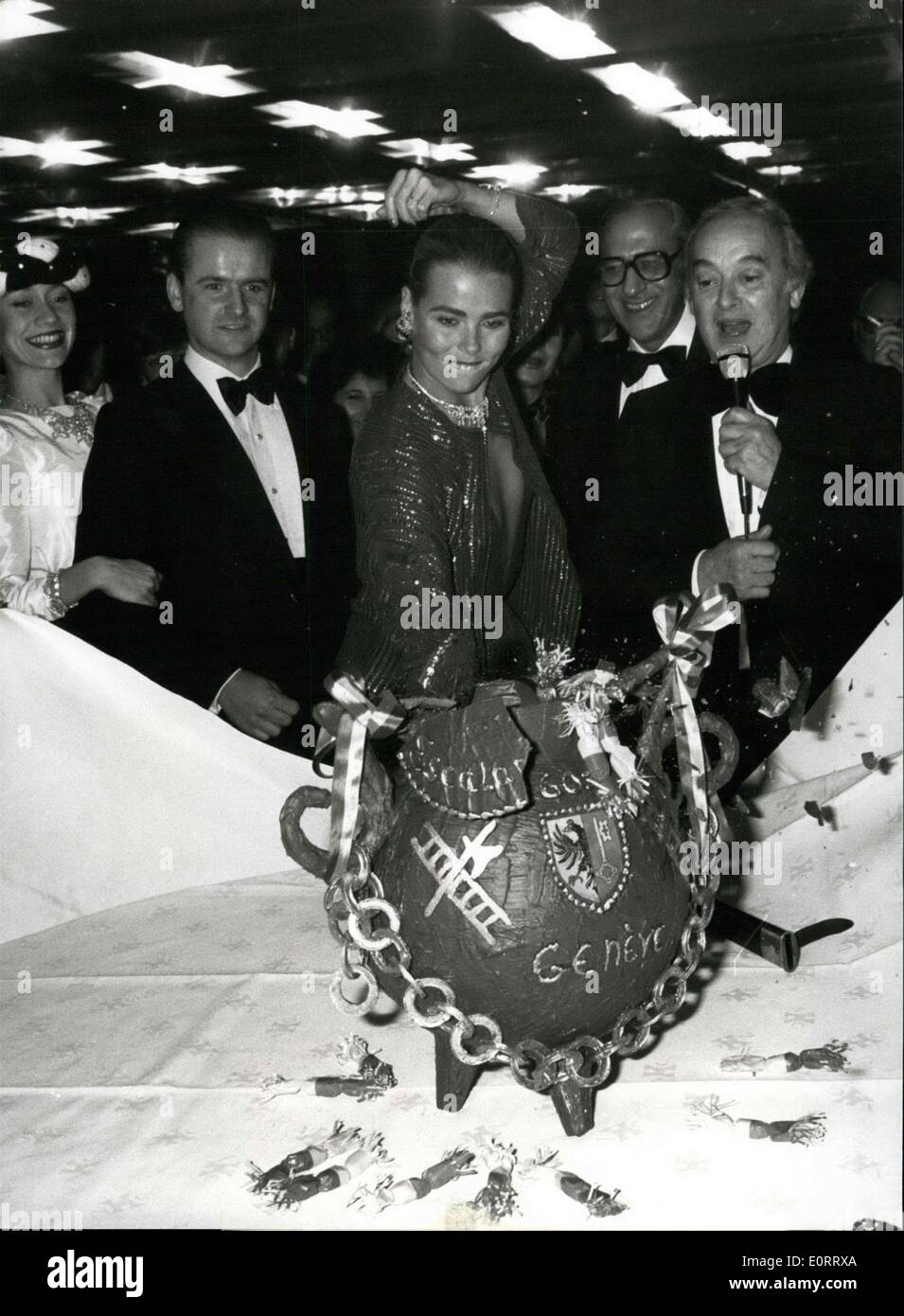 May 08, 1960 - Margeaux Hemingway guest of honor at Geneva's Celebration of resistance: Model and actress Margeaux Hemingway, niece of late American Writer Ernest Hemingway, has been guest of honor in Geneva at this year's traditional celebration of the ''Escalade'', the resistance of the city's people against a Savoy attack in the Middle Ages. Here Margeaux 'smashs'' the legendary ''Marmite' Stock Photo