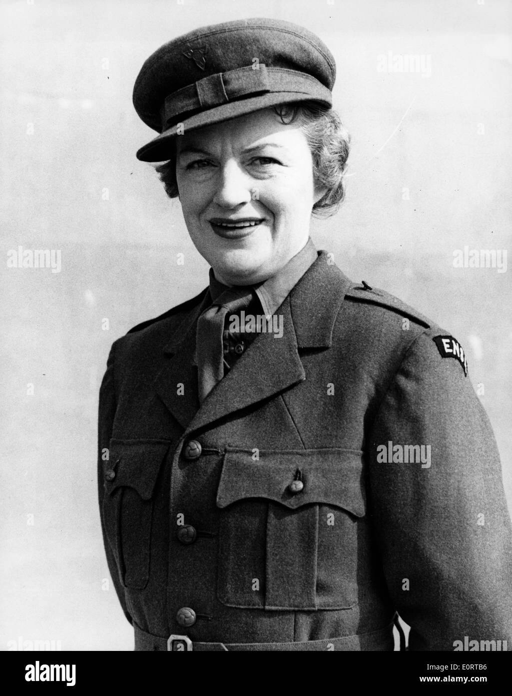 Actress Gracie Fields in military uniform Stock Photo